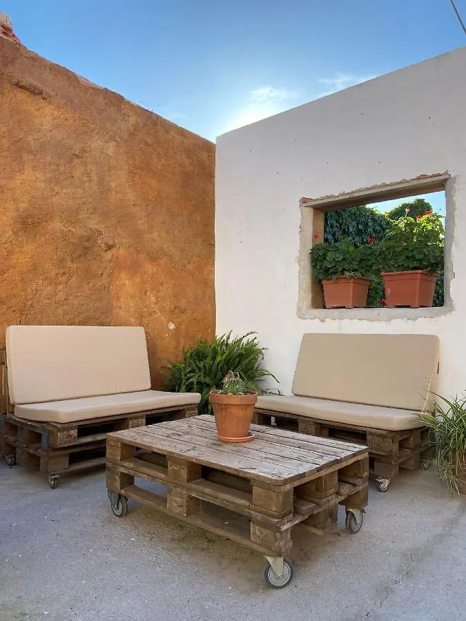 Turisme Rural Can Genis Guest House Peralada Country house